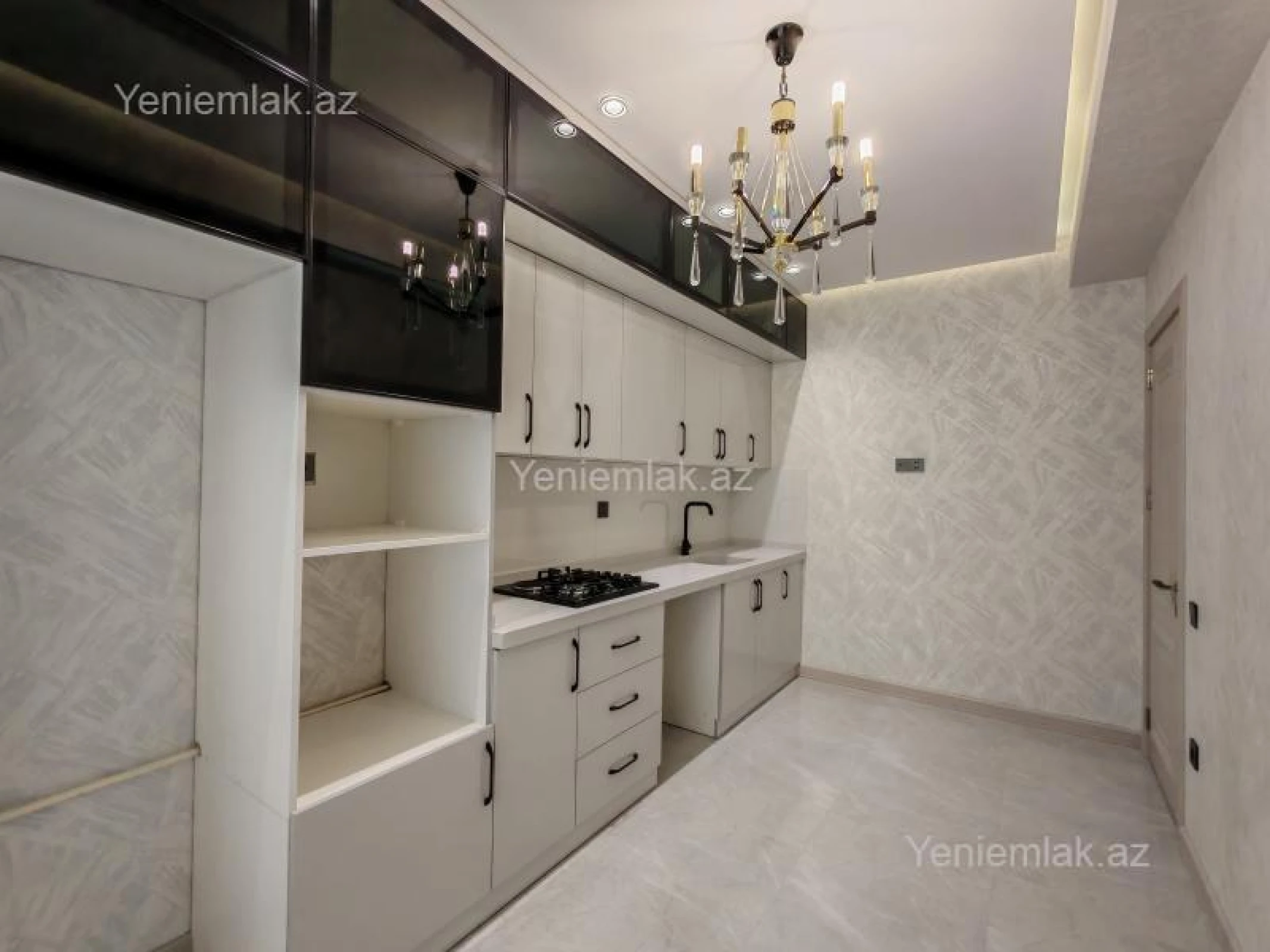 Satılır 2 otaqlı yeni tikili 65 m²