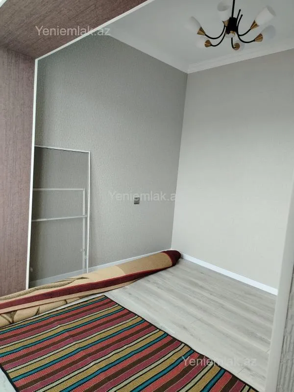 Satılır 3 otaqlı yeni tikili 72 m²