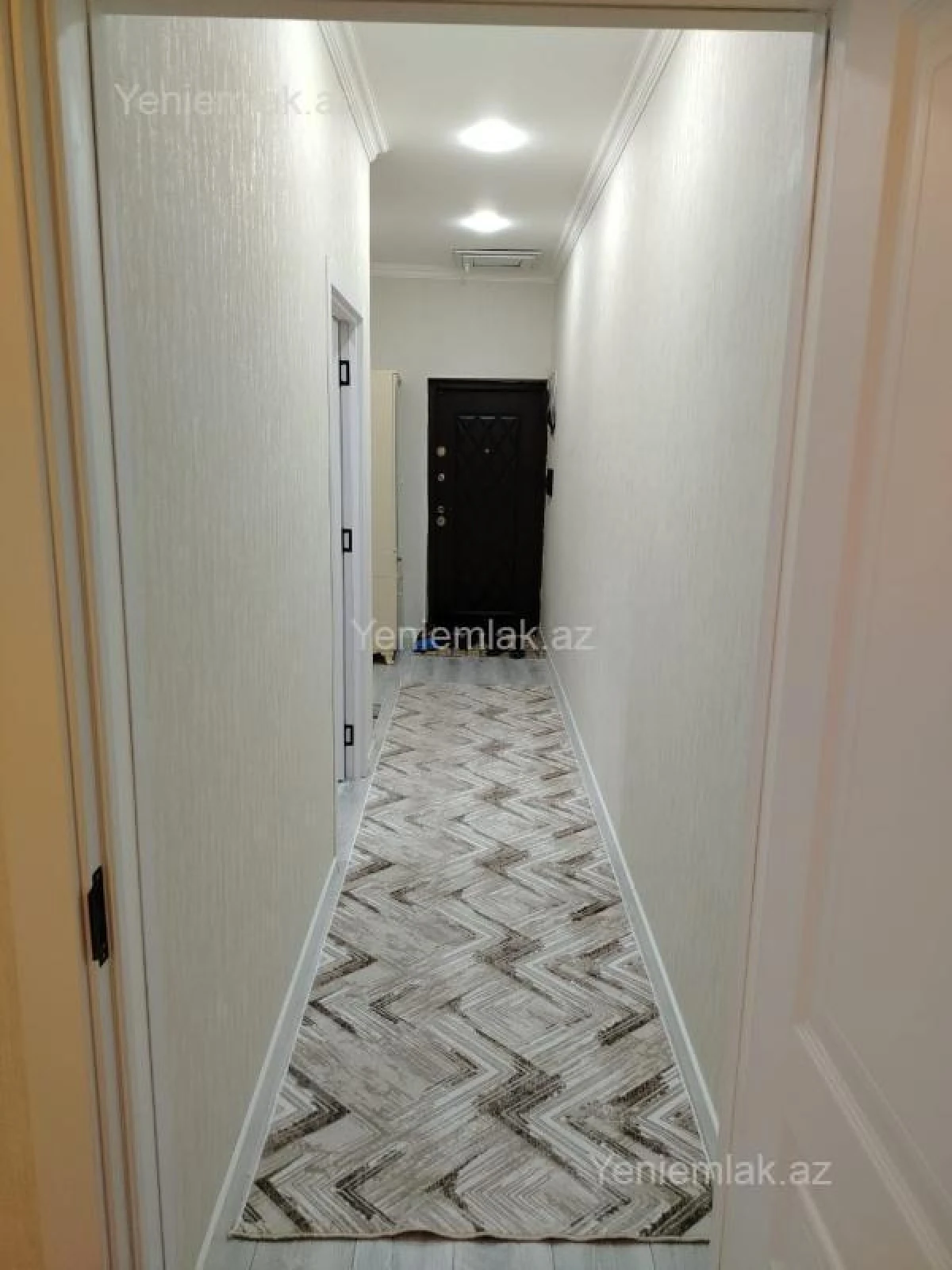 Satılır 3 otaqlı yeni tikili 72 m²