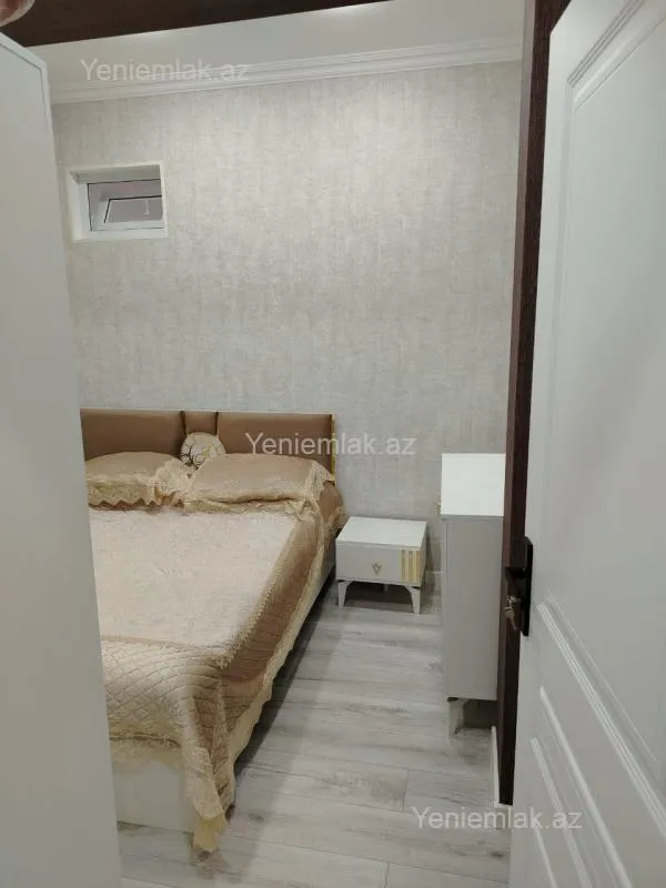 Satılır 3 otaqlı yeni tikili 72 m²