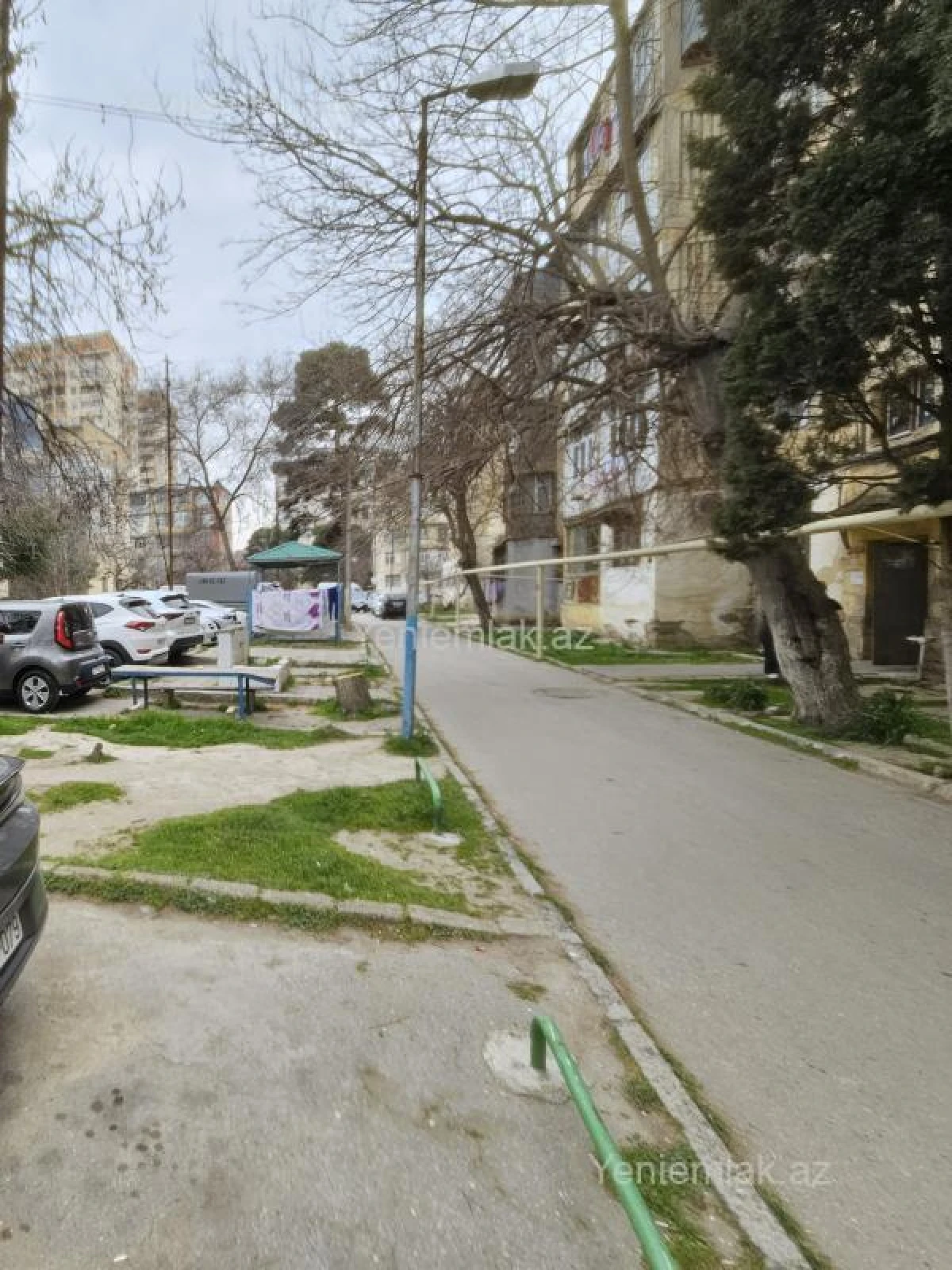 Satılır 1 otaqlı köhnə tikili 37 m²