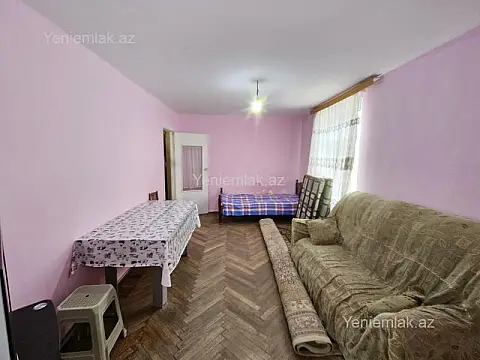 Satılır 1 otaqlı köhnə tikili 37 m²