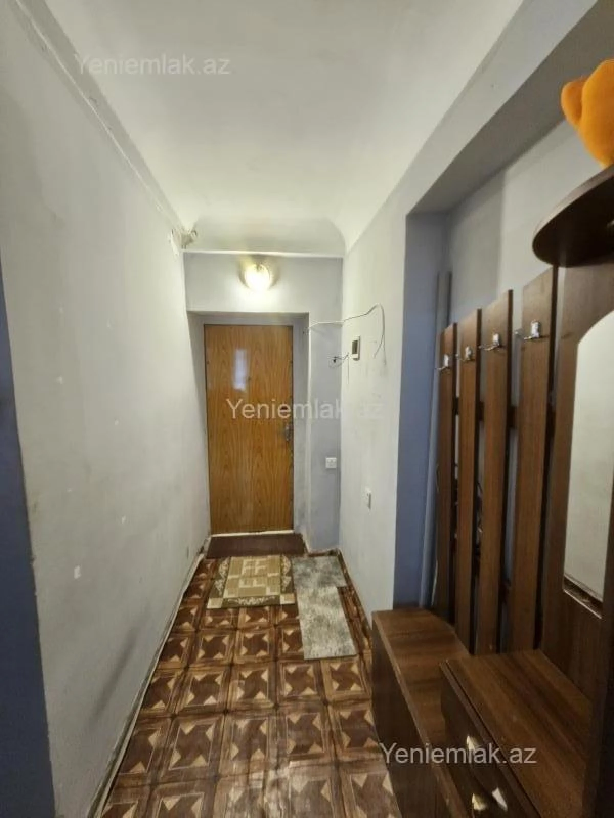 Satılır 1 otaqlı köhnə tikili 37 m²
