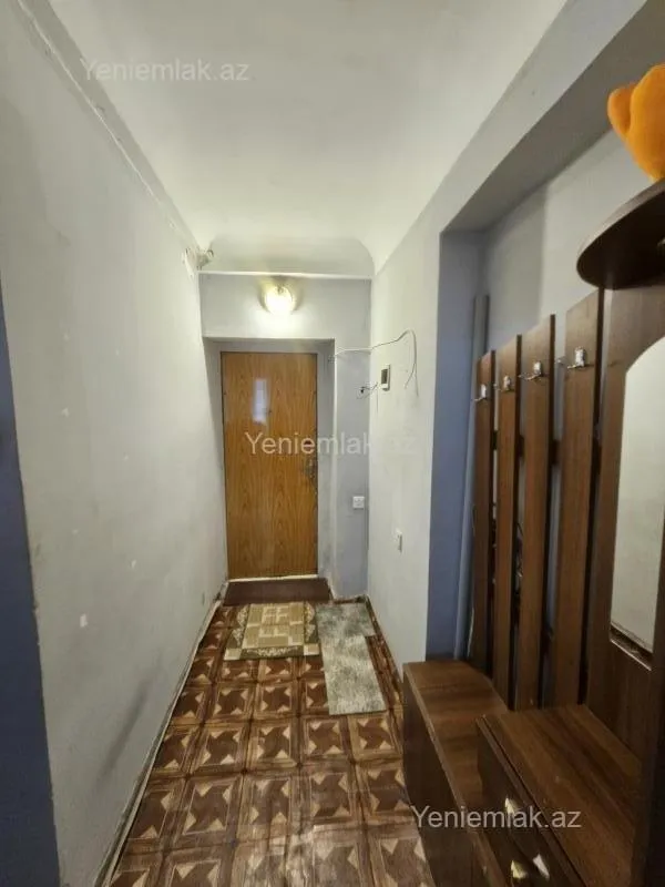 Satılır 1 otaqlı köhnə tikili 37 m²