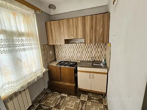 Satılır 1 otaqlı köhnə tikili 37 m²