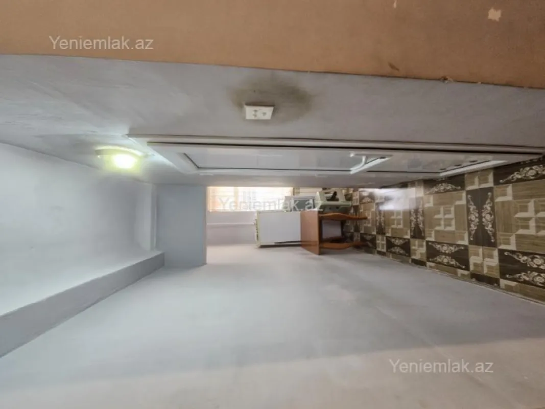 Satılır 1 otaqlı köhnə tikili 37 m²