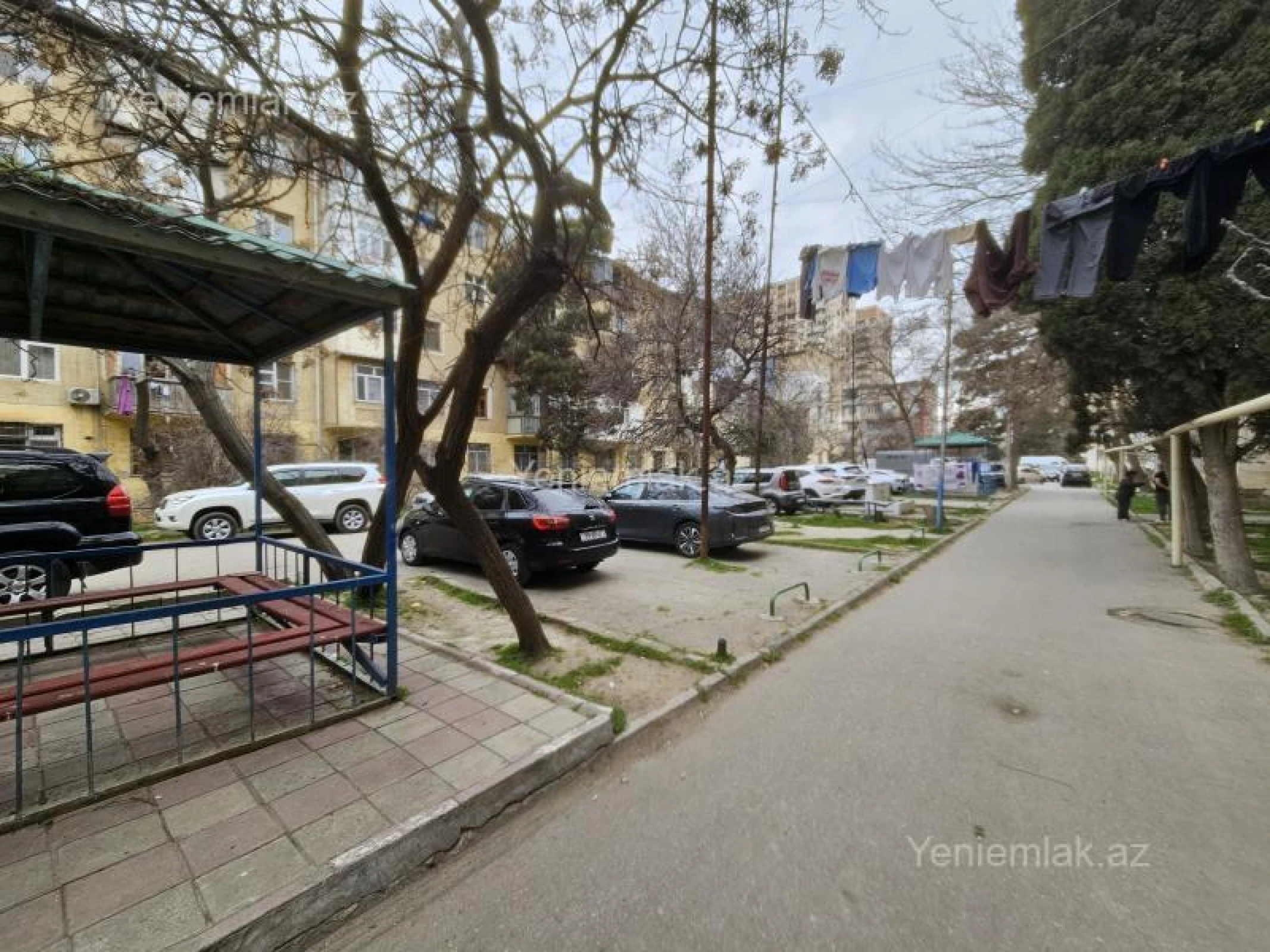 Satılır 1 otaqlı köhnə tikili 37 m²