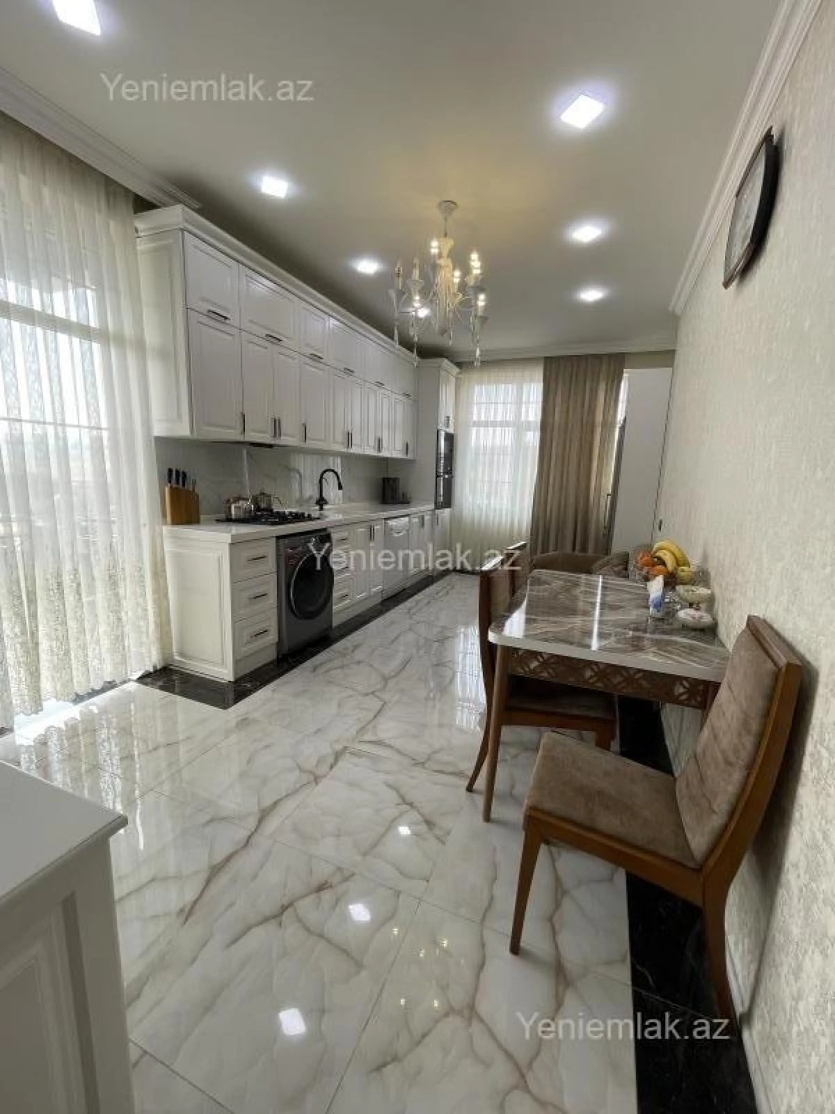 Satılır 3 otaqlı yeni tikili 114 m²