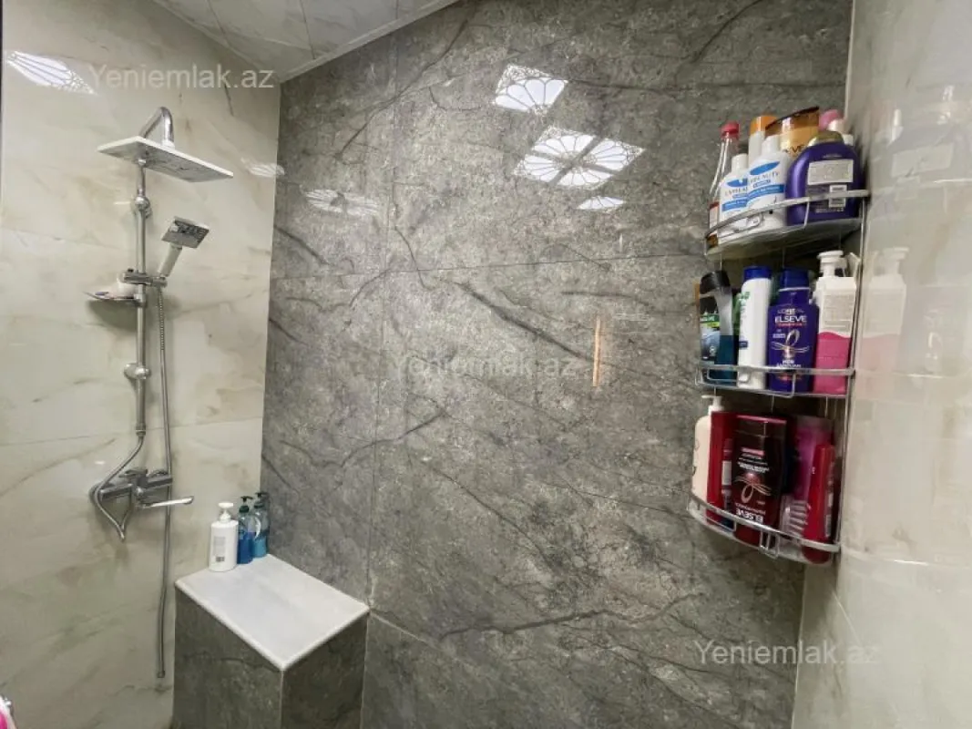 Satılır 3 otaqlı yeni tikili 114 m²