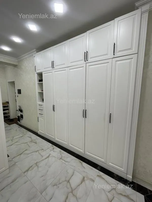 Satılır 3 otaqlı yeni tikili 114 m²