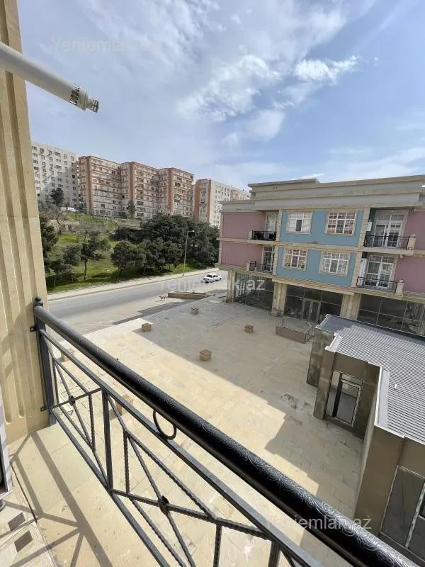 Satılır 3 otaqlı yeni tikili 114 m²