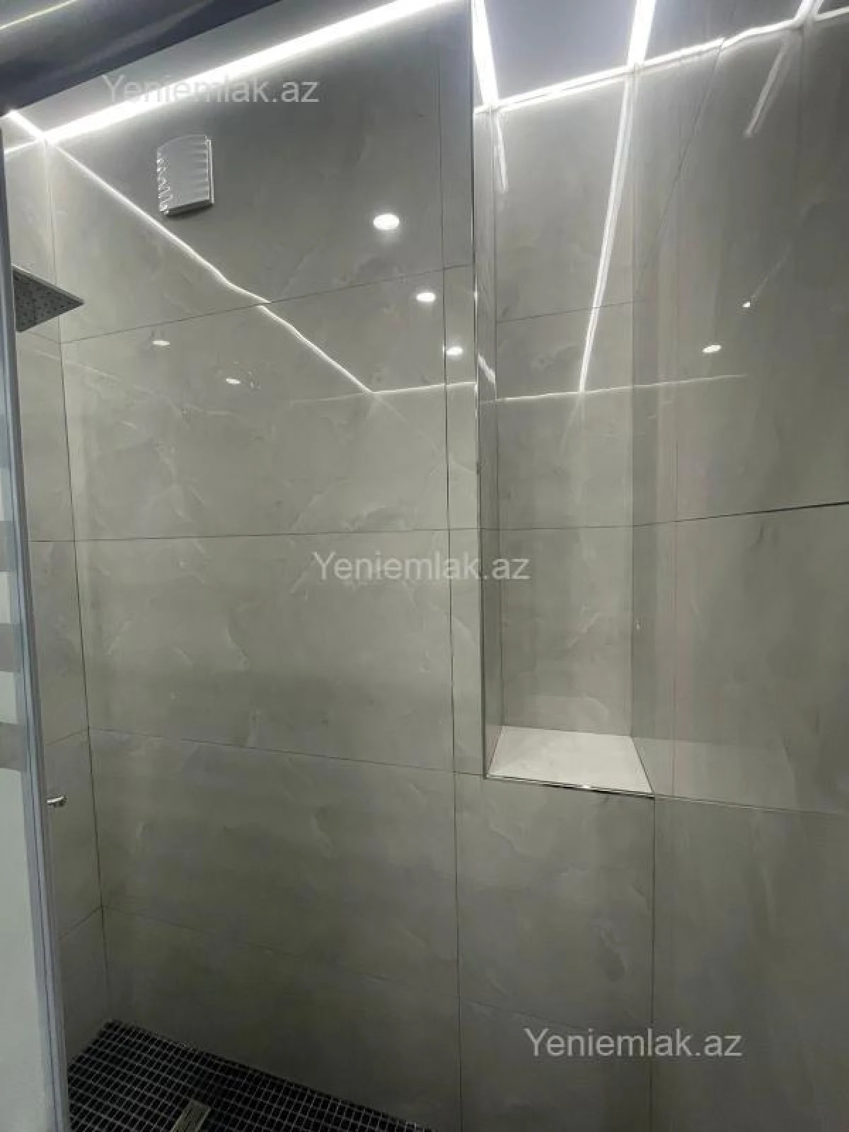 Satılır 2 otaqlı yeni tikili 52 m²