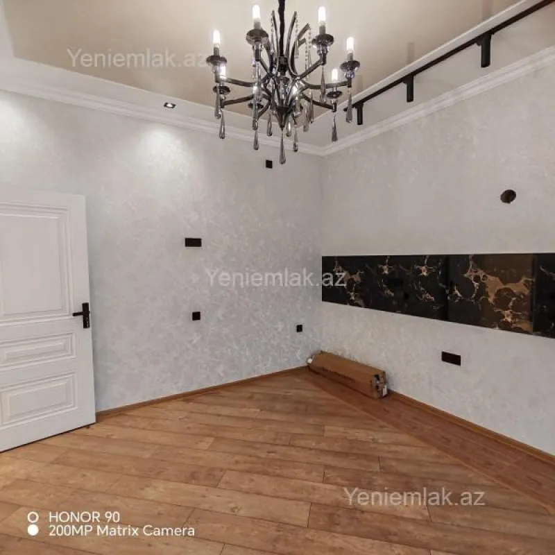 Satılır 4 otaqlı həyət evi 145 m²