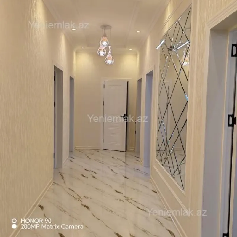 Satılır 4 otaqlı həyət evi 145 m²