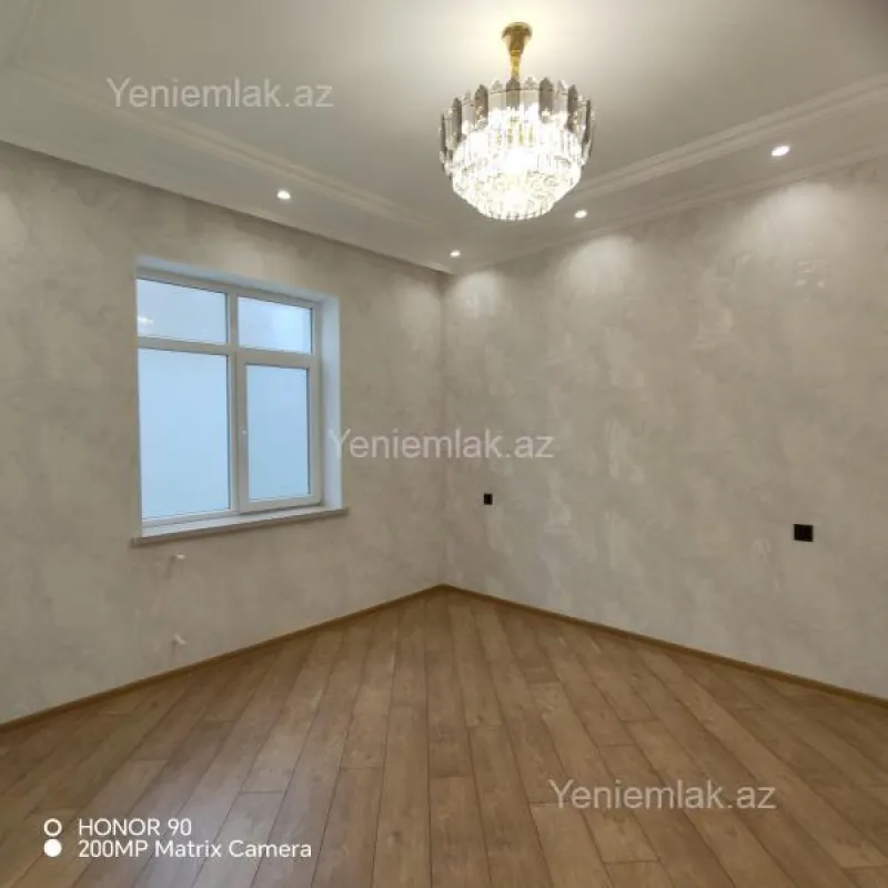 Satılır 4 otaqlı həyət evi 145 m²