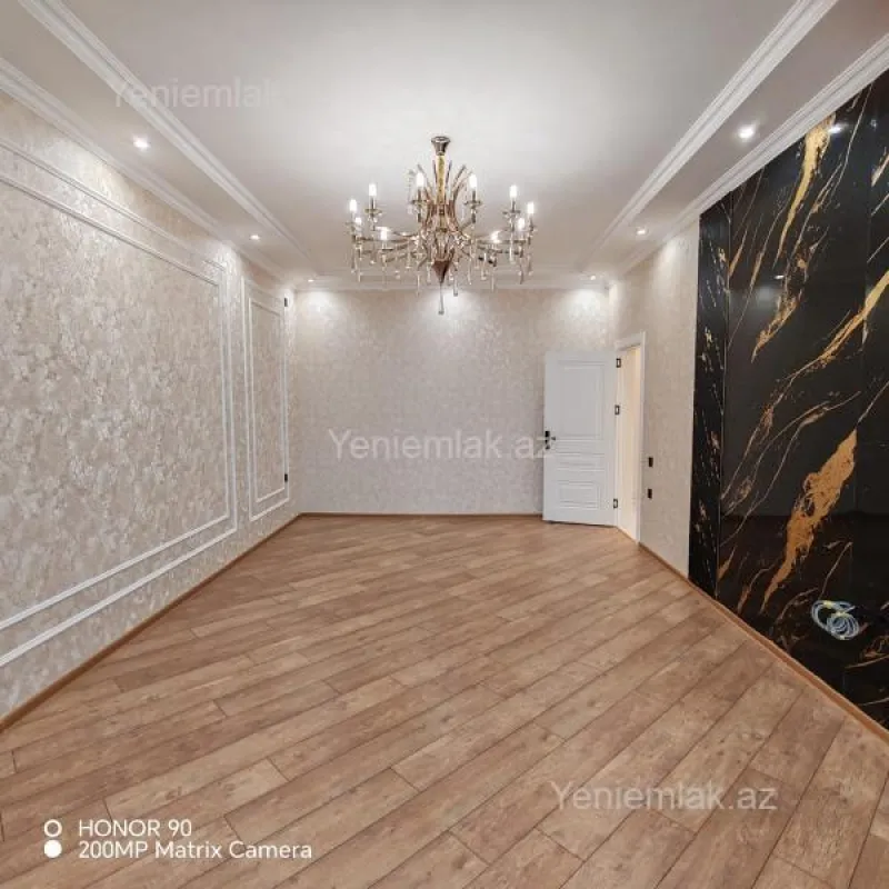 Satılır 4 otaqlı həyət evi 145 m²