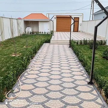 Satılır 4 otaqlı həyət evi 145 m²