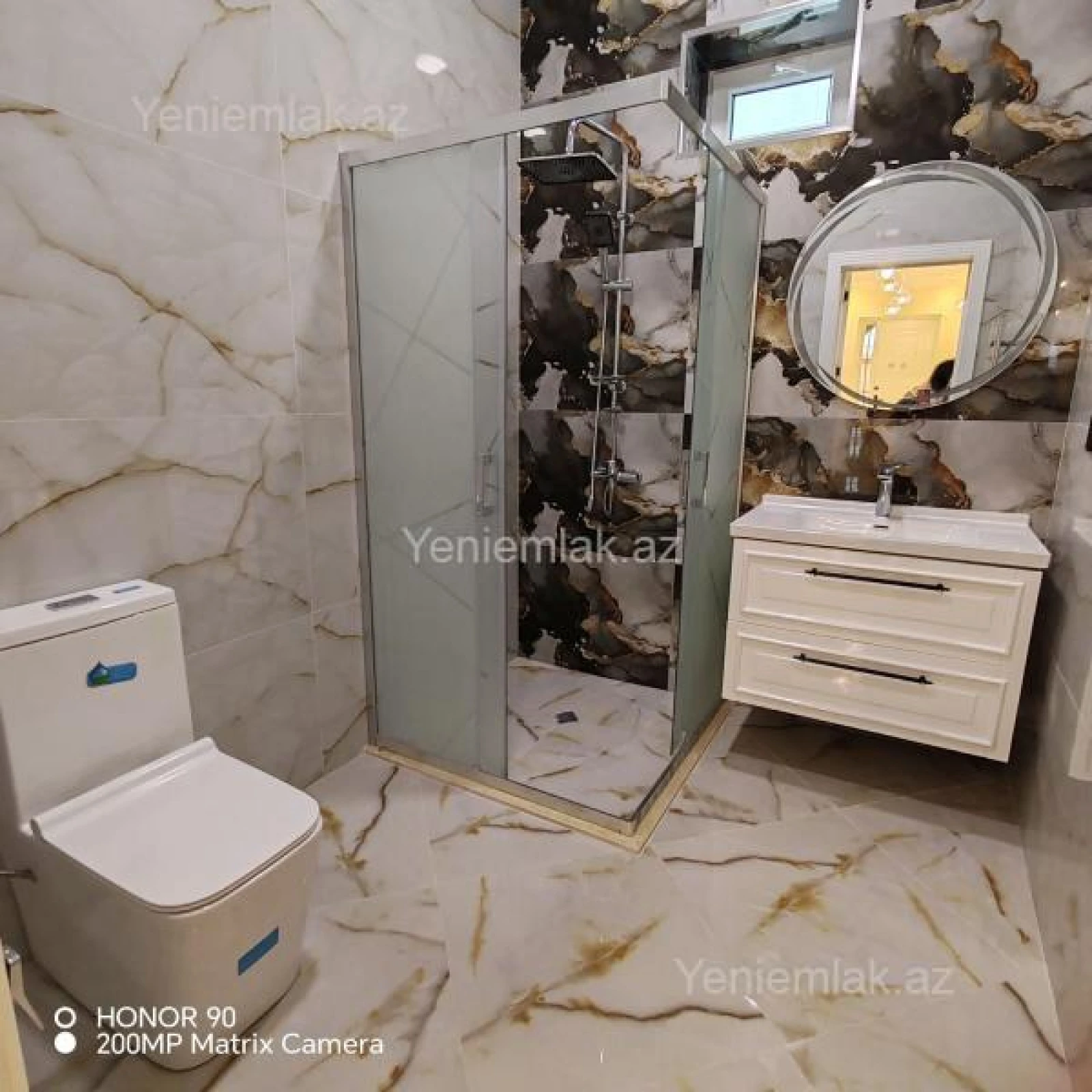 Satılır 4 otaqlı həyət evi 145 m²