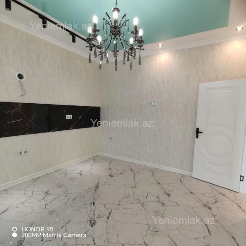 Satılır 4 otaqlı həyət evi 145 m²