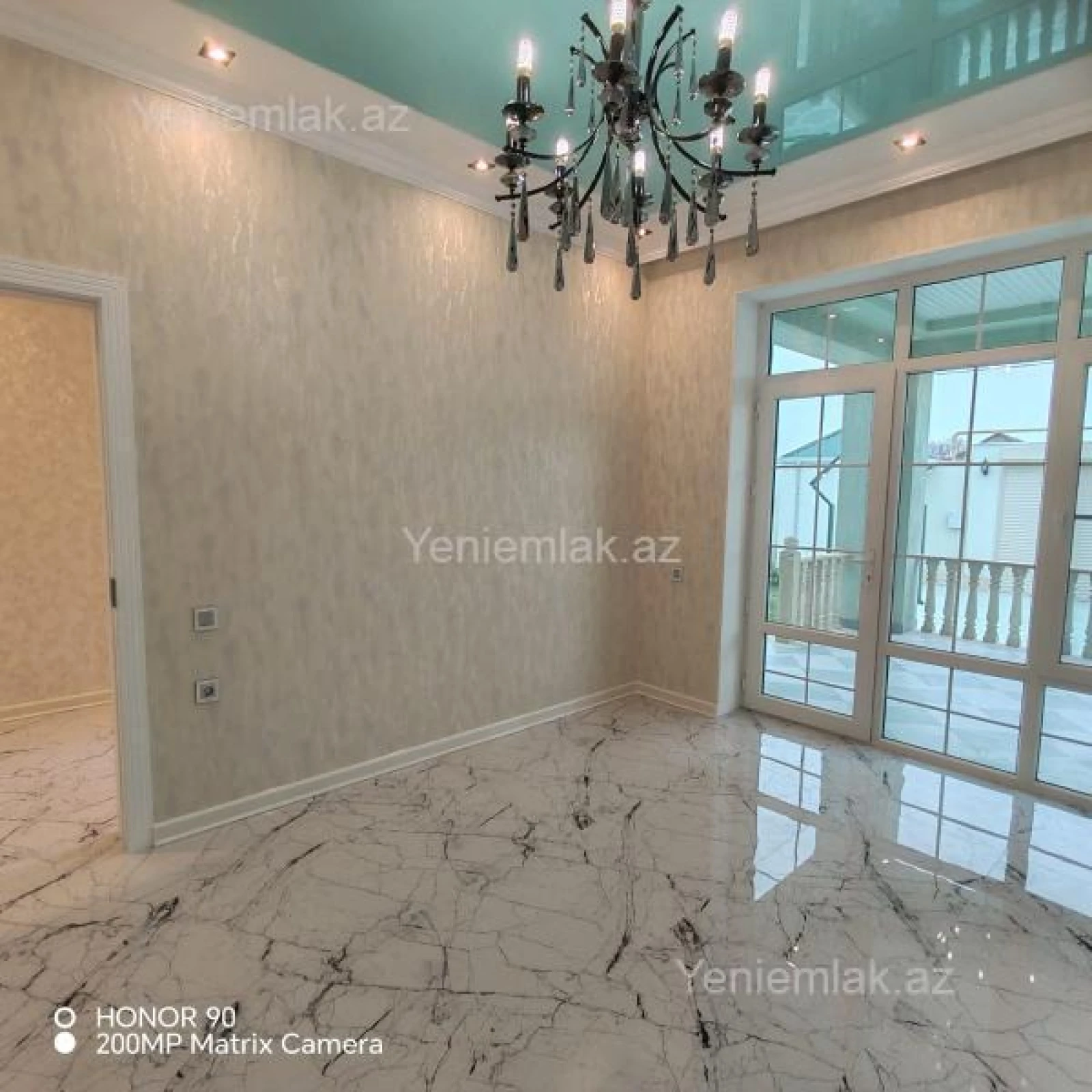 Satılır 4 otaqlı həyət evi 145 m²