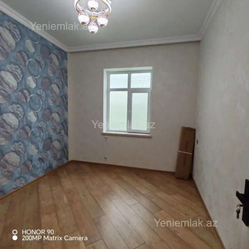 Satılır 4 otaqlı həyət evi 145 m²