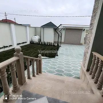 Satılır 4 otaqlı həyət evi 145 m²