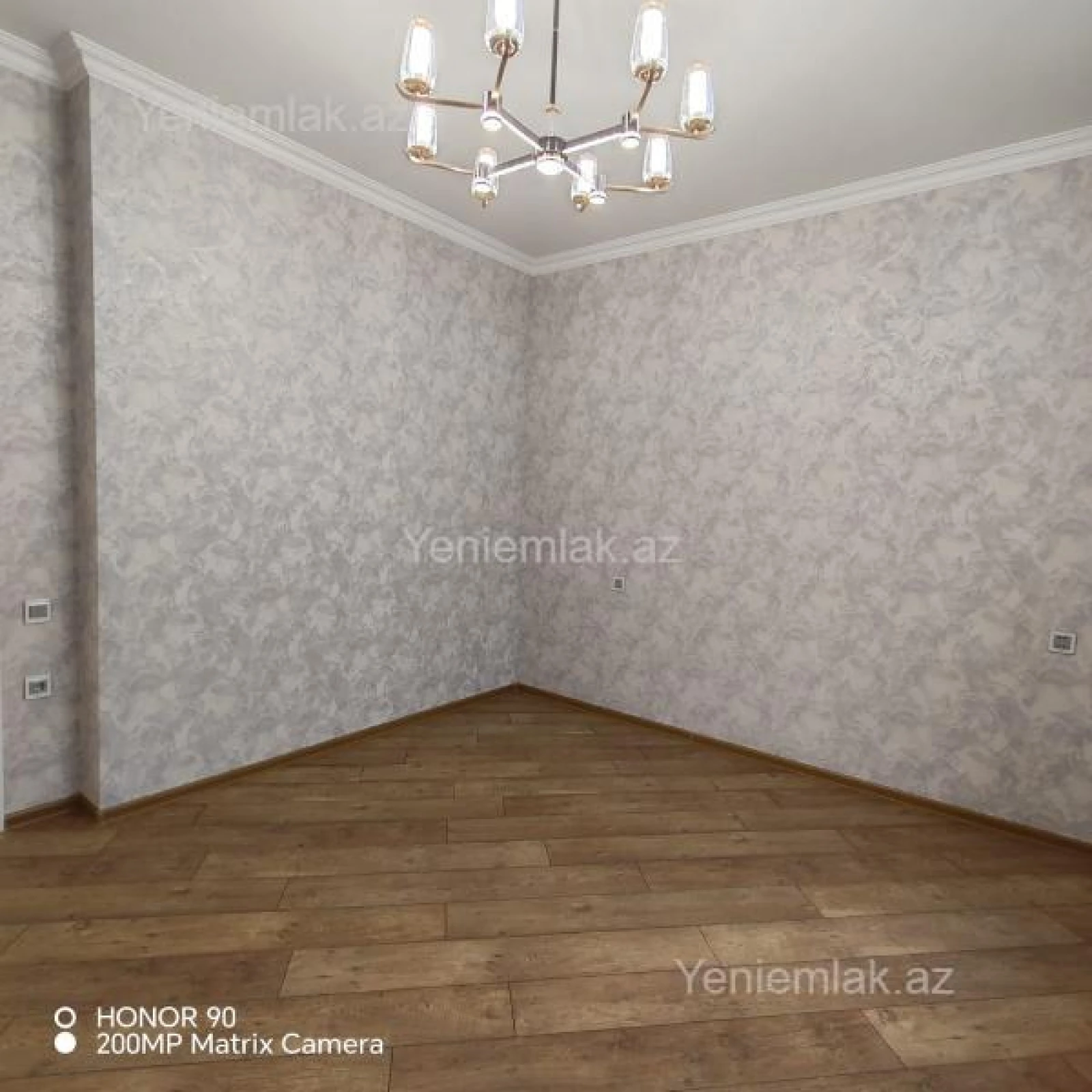 Satılır 4 otaqlı həyət evi 145 m²