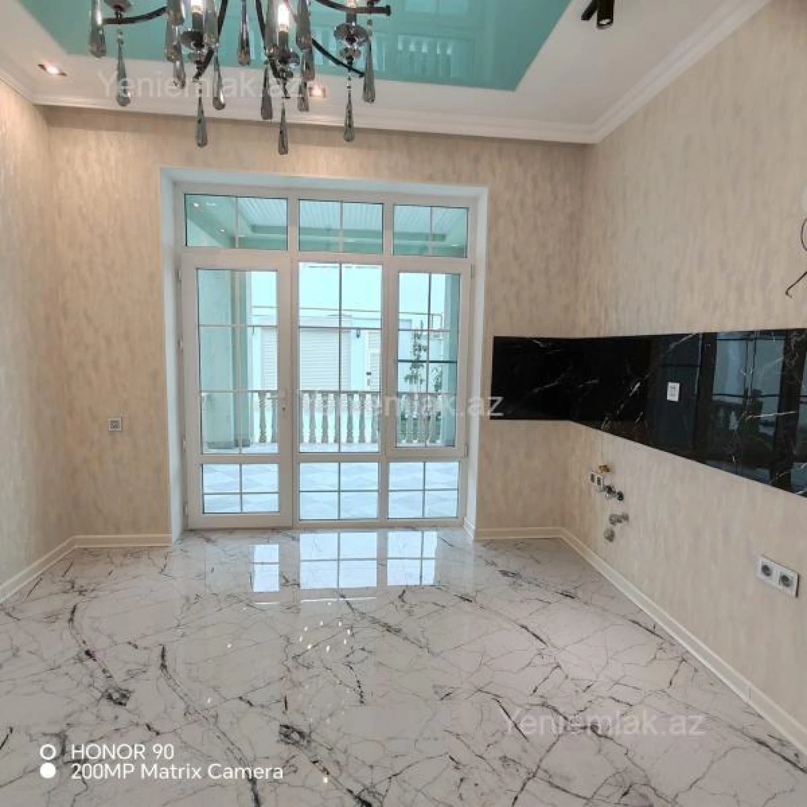 Satılır 4 otaqlı həyət evi 145 m²