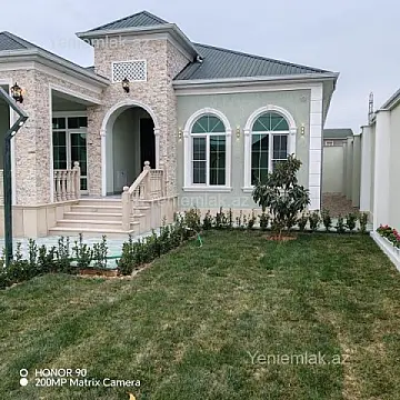 Satılır 4 otaqlı həyət evi 145 m²
