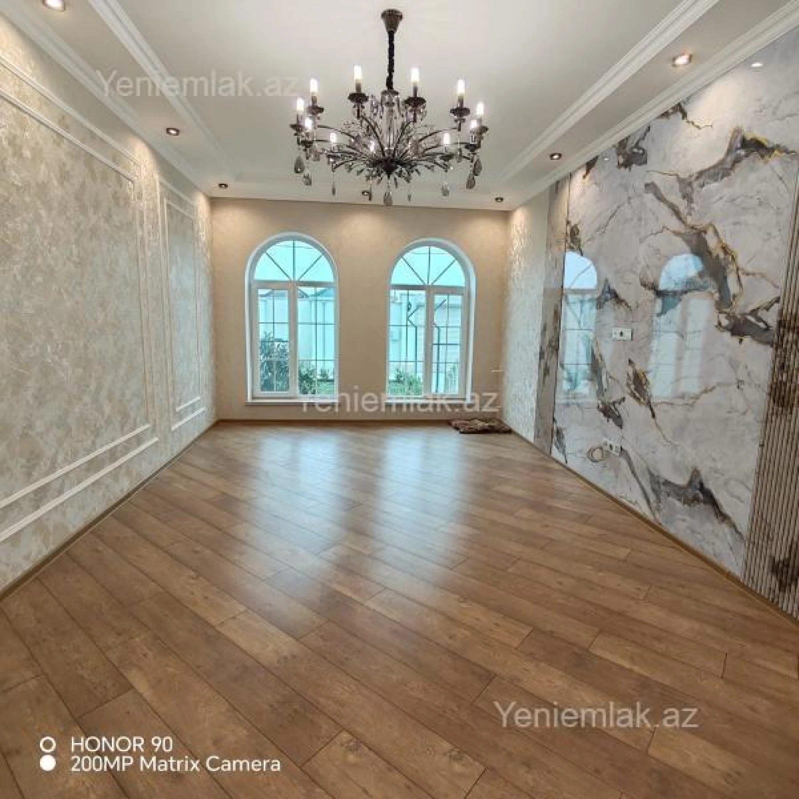 Satılır 4 otaqlı həyət evi 145 m²