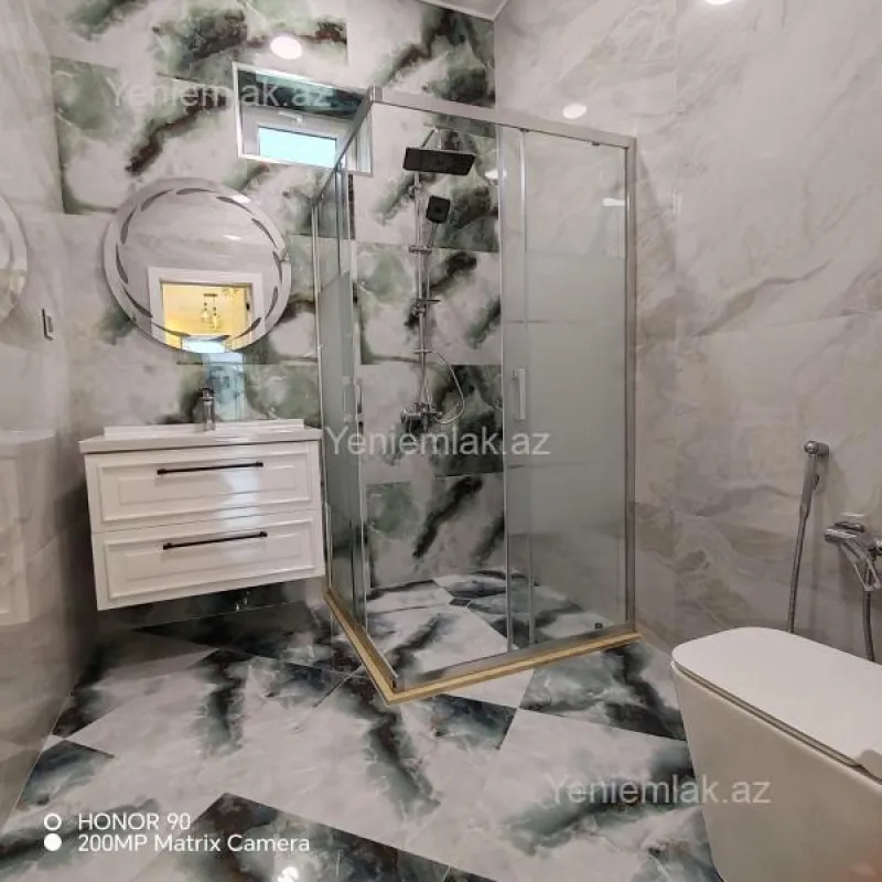 Satılır 4 otaqlı həyət evi 145 m²