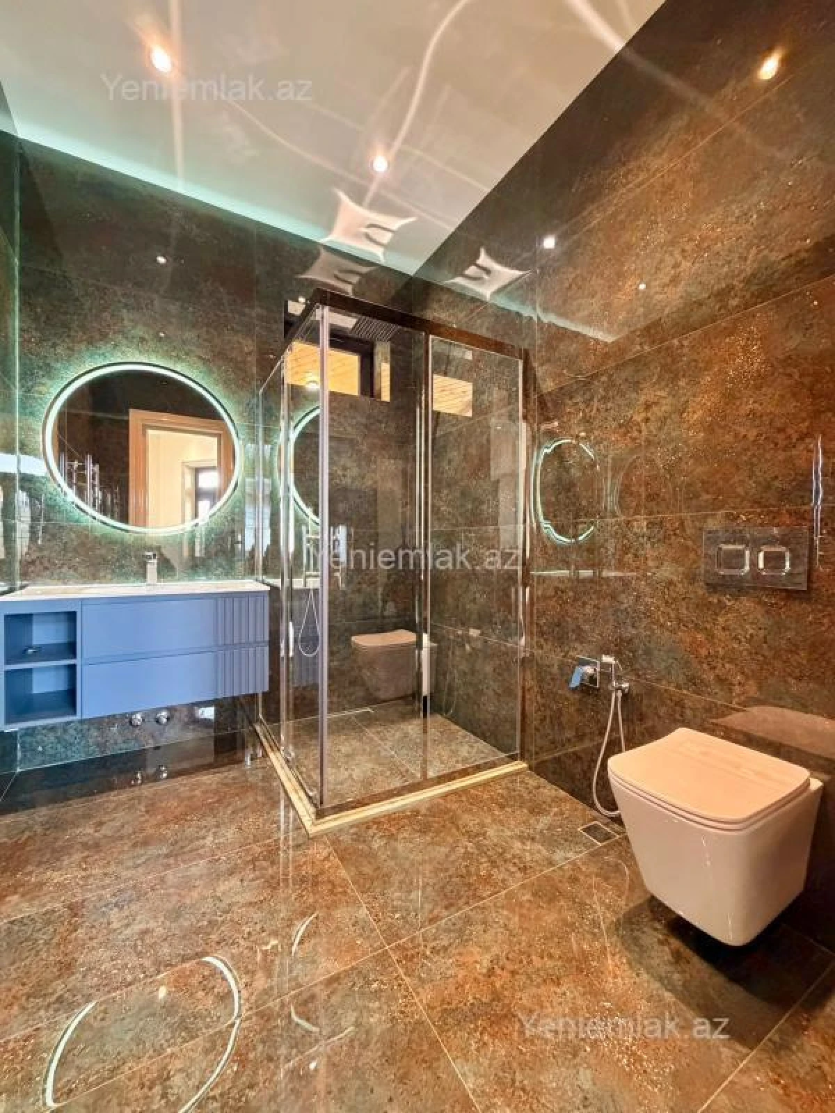 Satılır 7 otaqlı həyət evi 600 m²