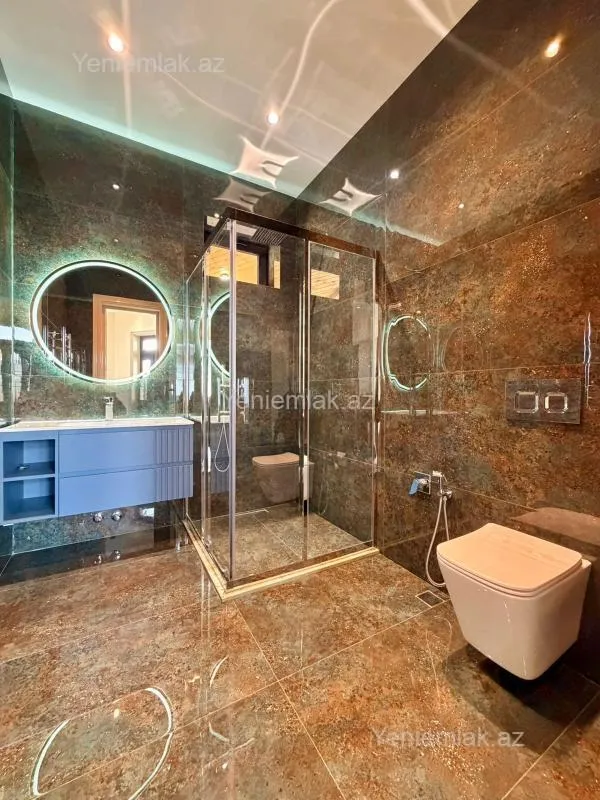 Satılır 7 otaqlı həyət evi 600 m²