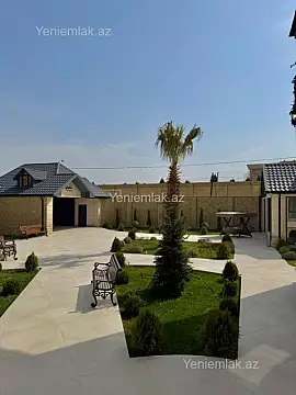 Satılır 7 otaqlı həyət evi 600 m²