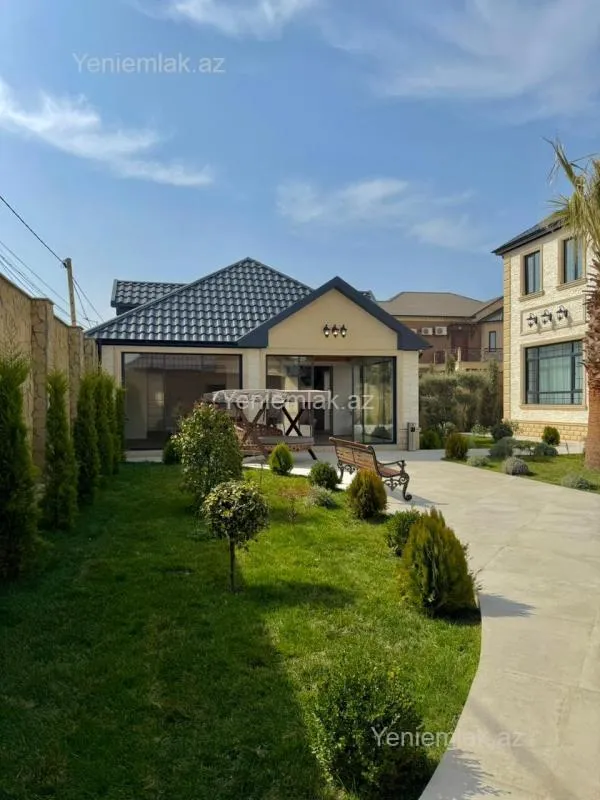 Satılır 7 otaqlı həyət evi 600 m²