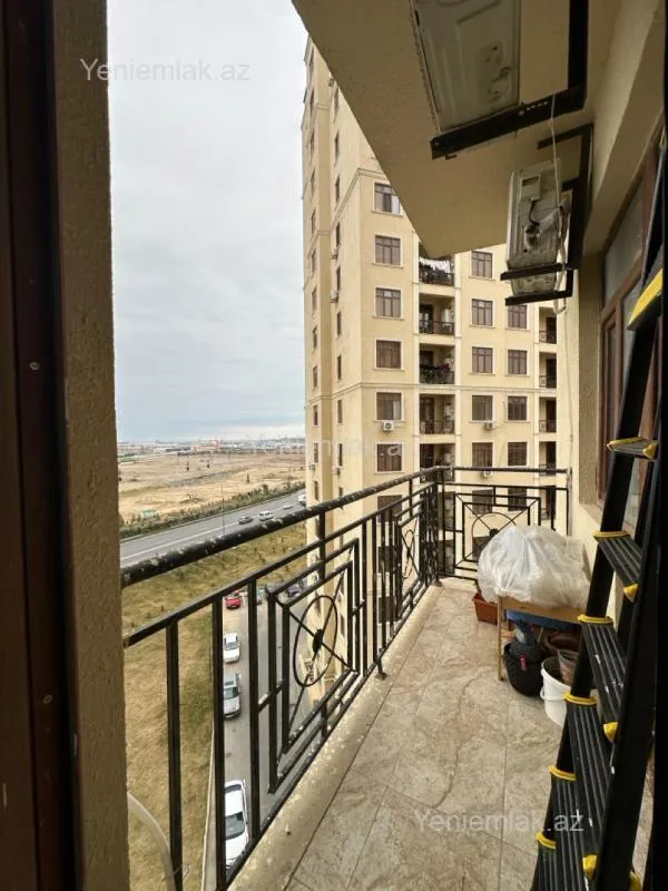 Satılır 2 otaqlı yeni tikili 102.3 m²