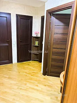 Satılır 3 otaqlı köhnə tikili 85 m²