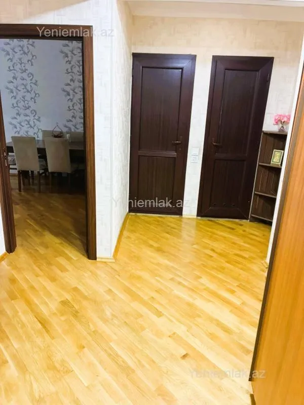 Satılır 3 otaqlı köhnə tikili 85 m²
