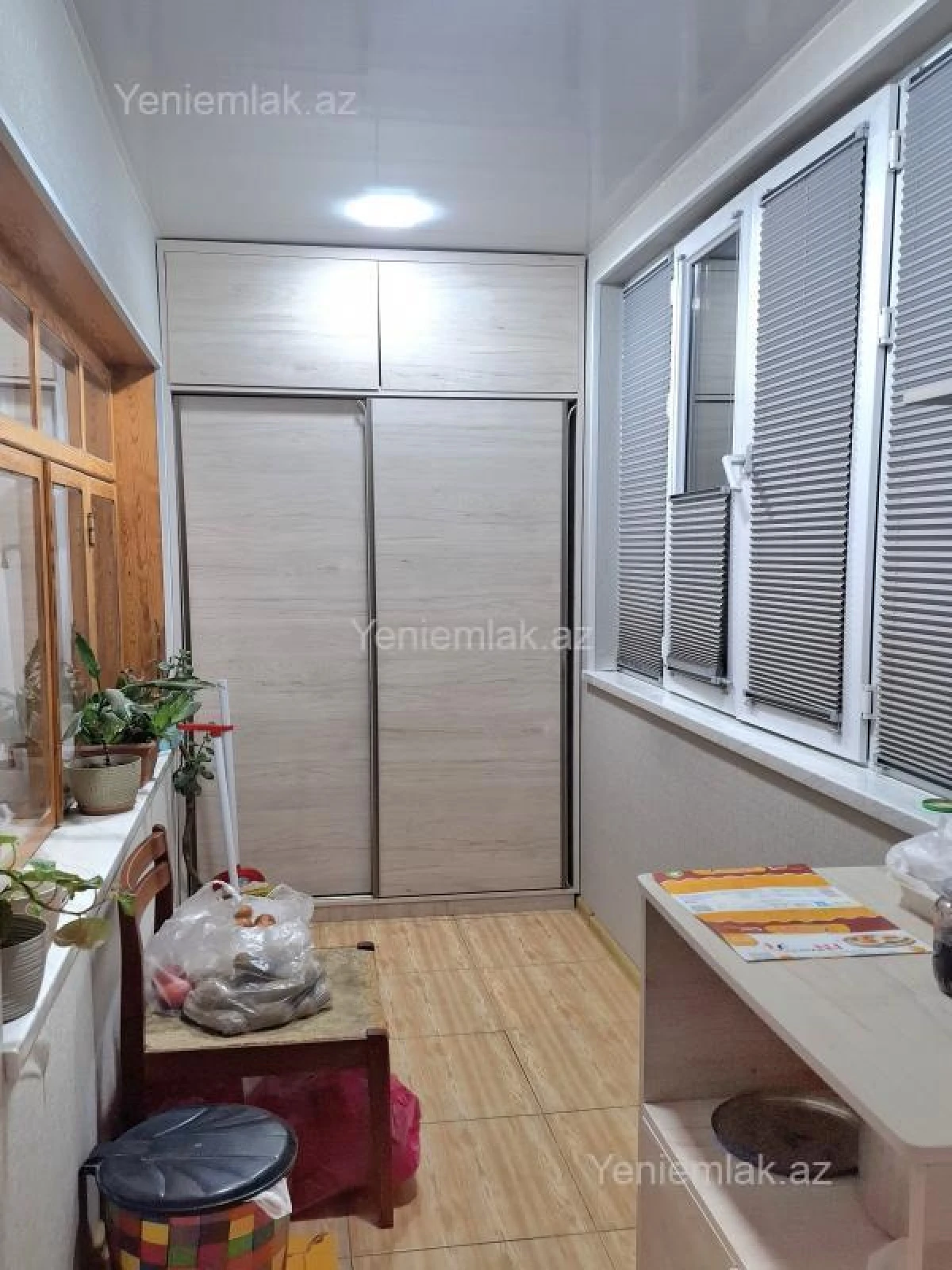 Satılır 3 otaqlı köhnə tikili 73 m²