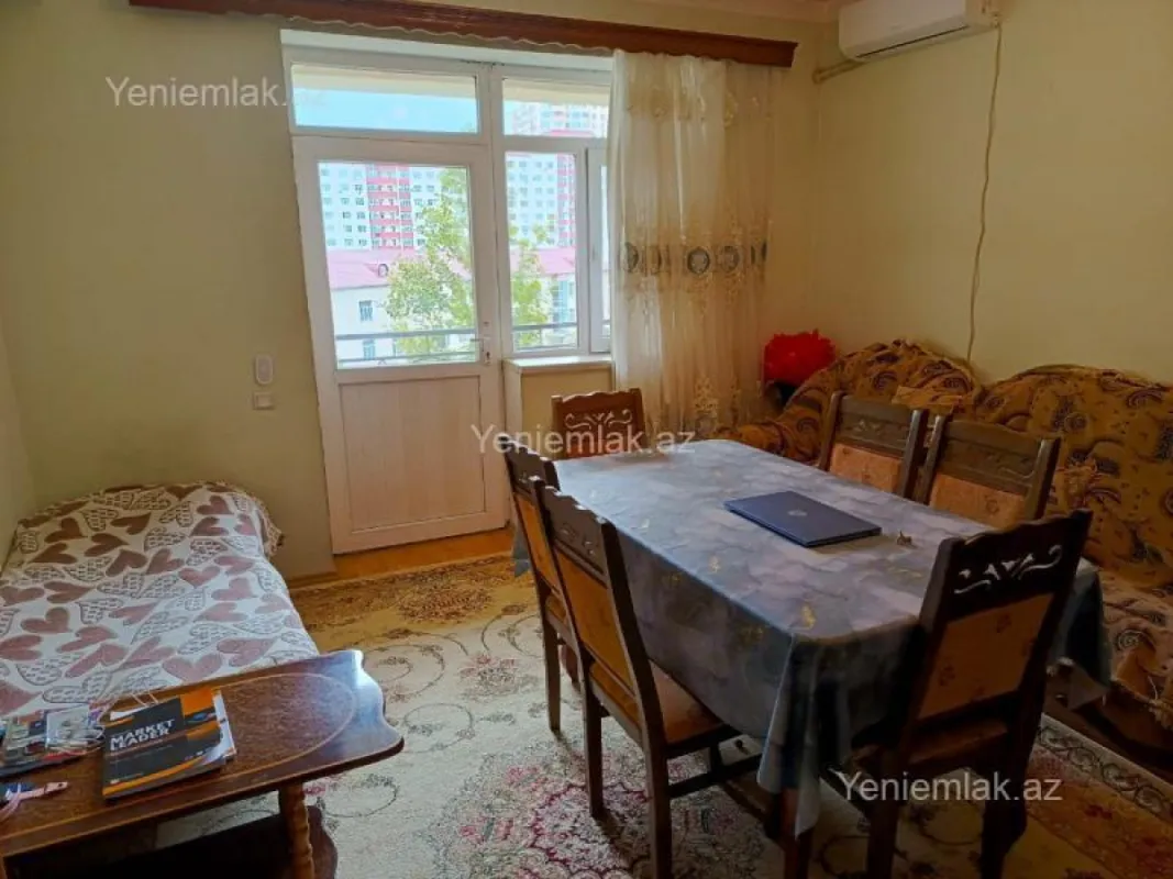 Satılır 3 otaqlı yeni tikili 100 m²