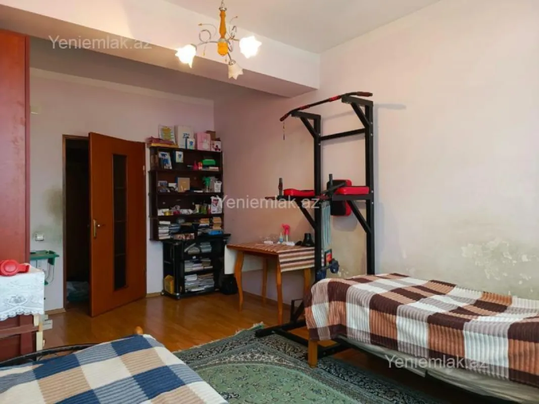 Satılır 3 otaqlı yeni tikili 100 m²