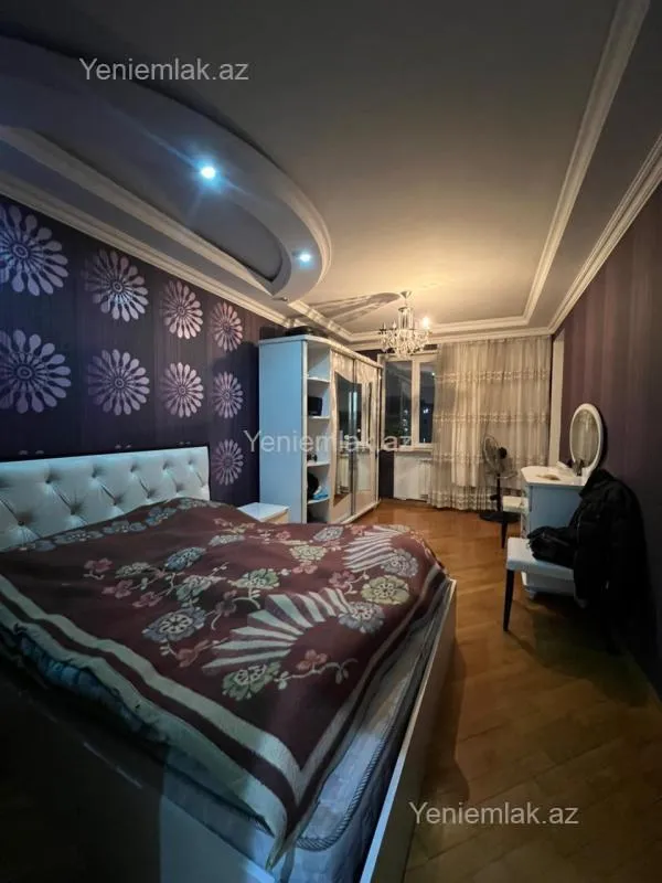 Satılır 3 otaqlı yeni tikili 112 m²