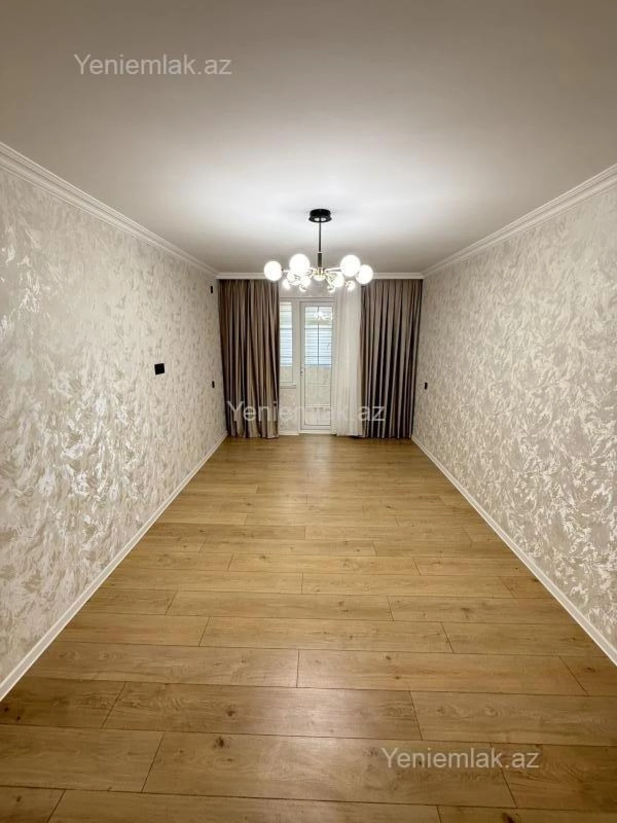 Satılır 3 otaqlı köhnə tikili 75 m²