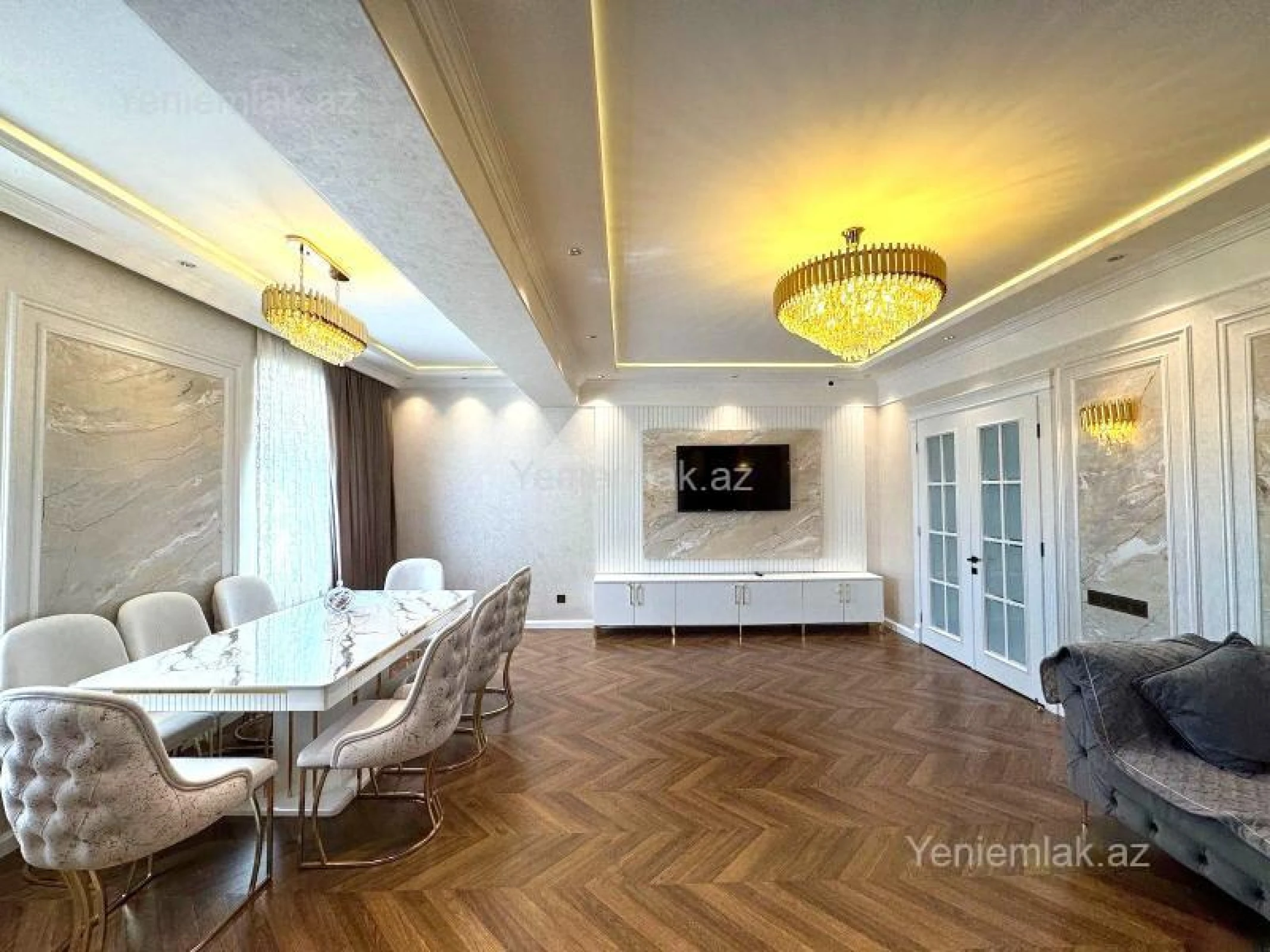 Satılır 3 otaqlı yeni tikili 130 m²