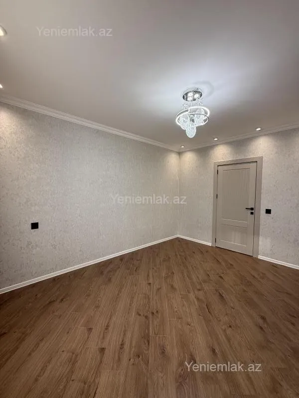 Satılır 3 otaqlı köhnə tikili 85 m²