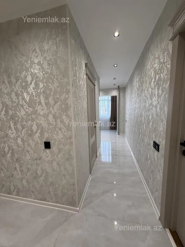 Satılır 3 otaqlı köhnə tikili 85 m²