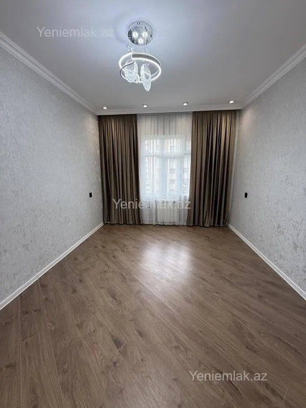Satılır 3 otaqlı köhnə tikili 85 m²