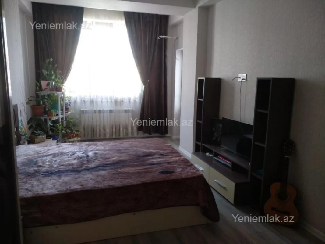 Satılır 3 otaqlı yeni tikili 105 m²