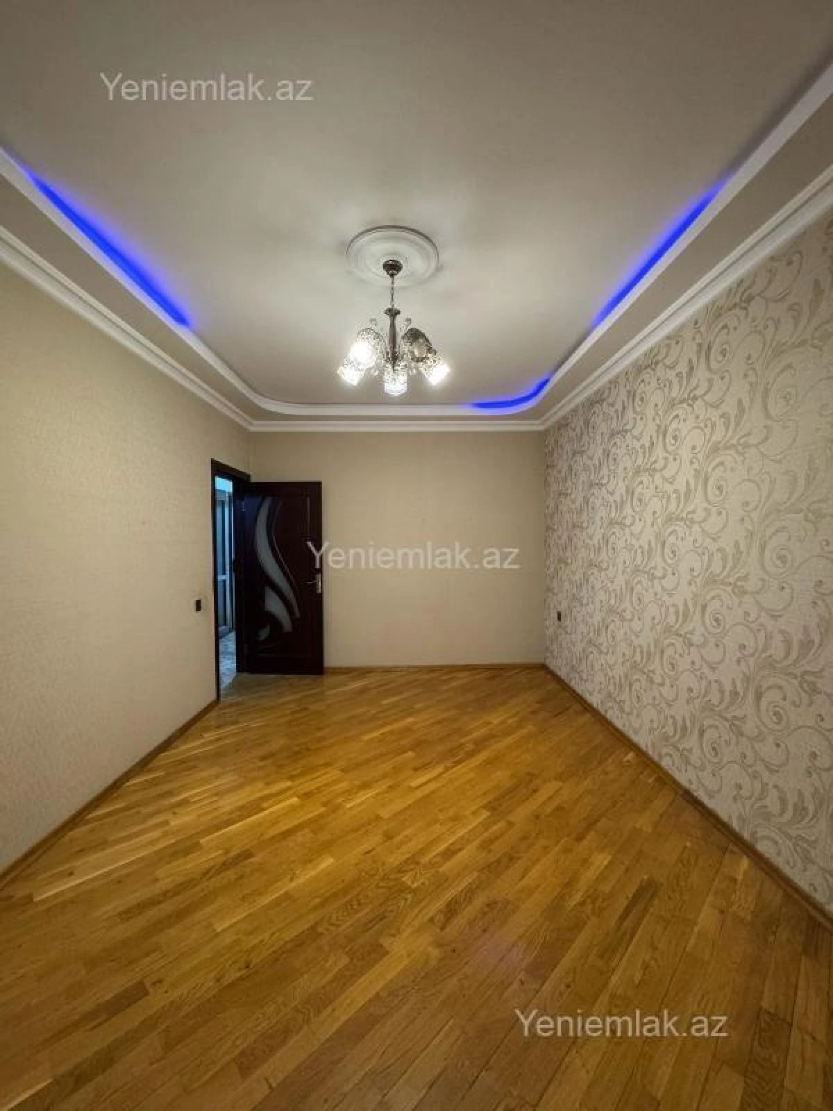 Satılır 3 otaqlı köhnə tikili 88 m²