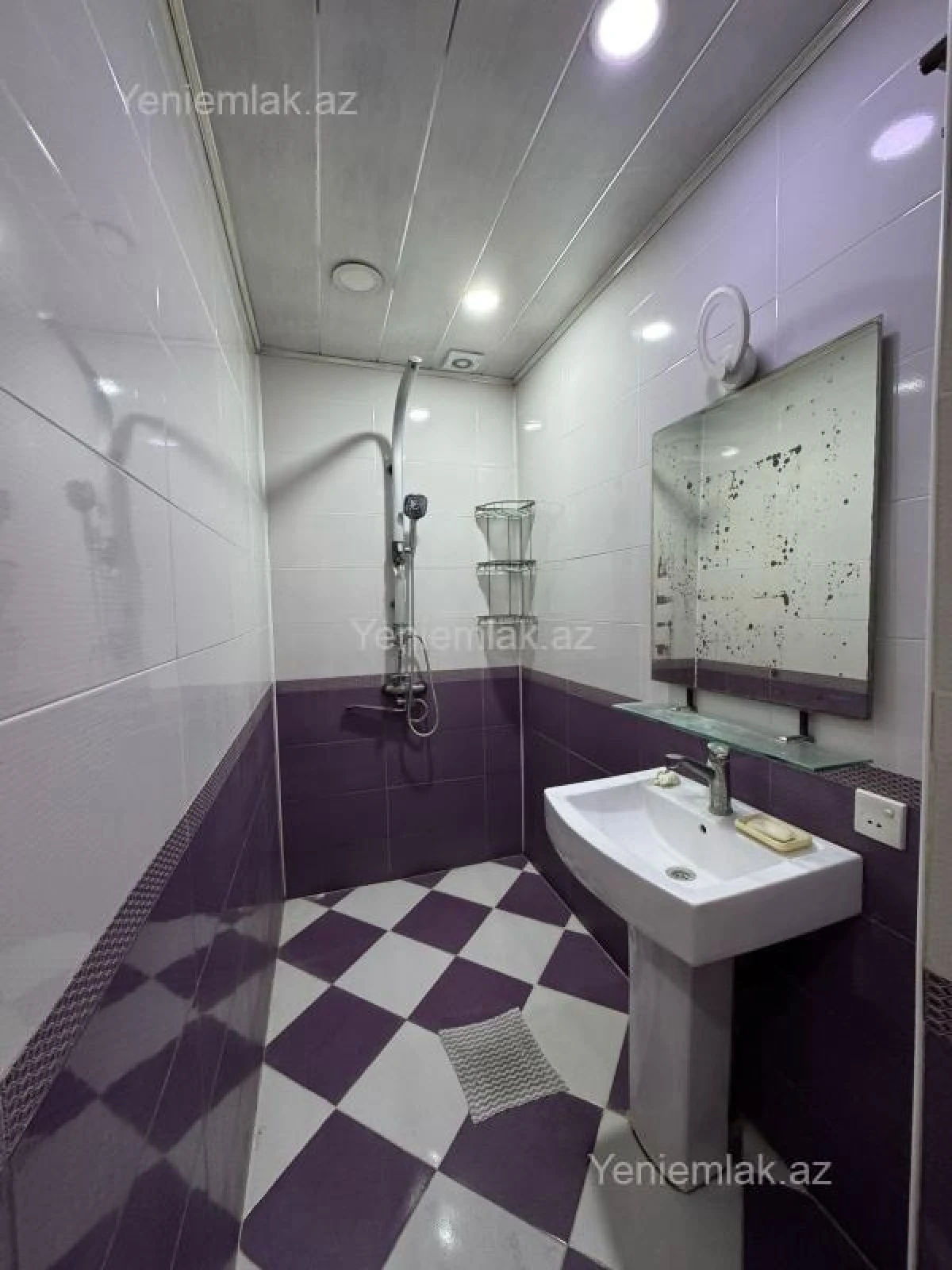 Satılır 3 otaqlı köhnə tikili 88 m²